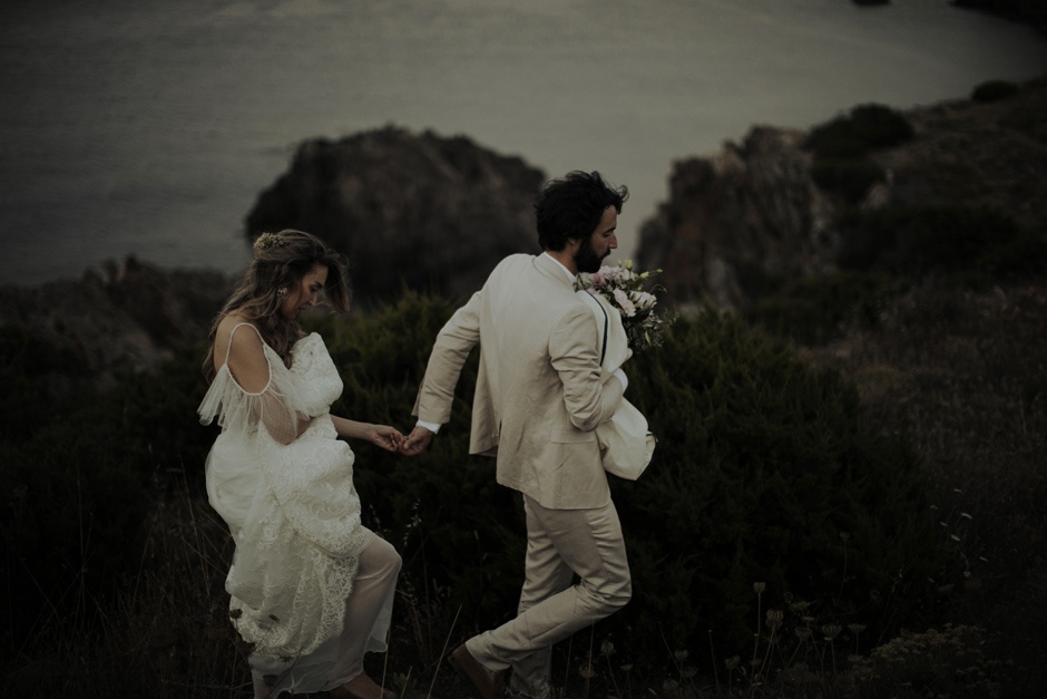 Backyard wedding in Sardinia 
