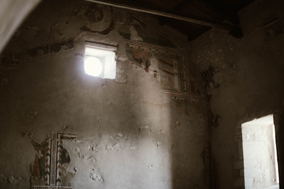 Il Reportage di matrimonio i dettagli della Capella nel monastero Santo spirito