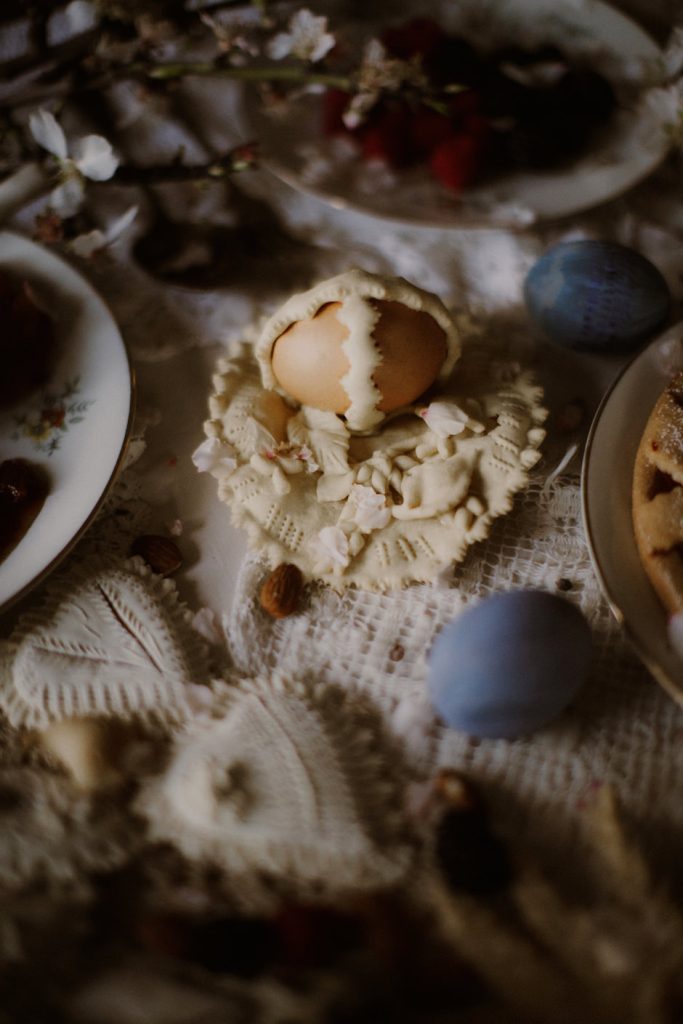il pane di pasqua pizzinnedda e s'obu