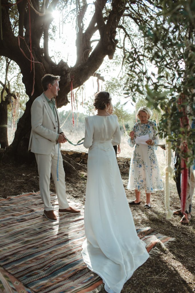the ceremony with the ribbon ritual