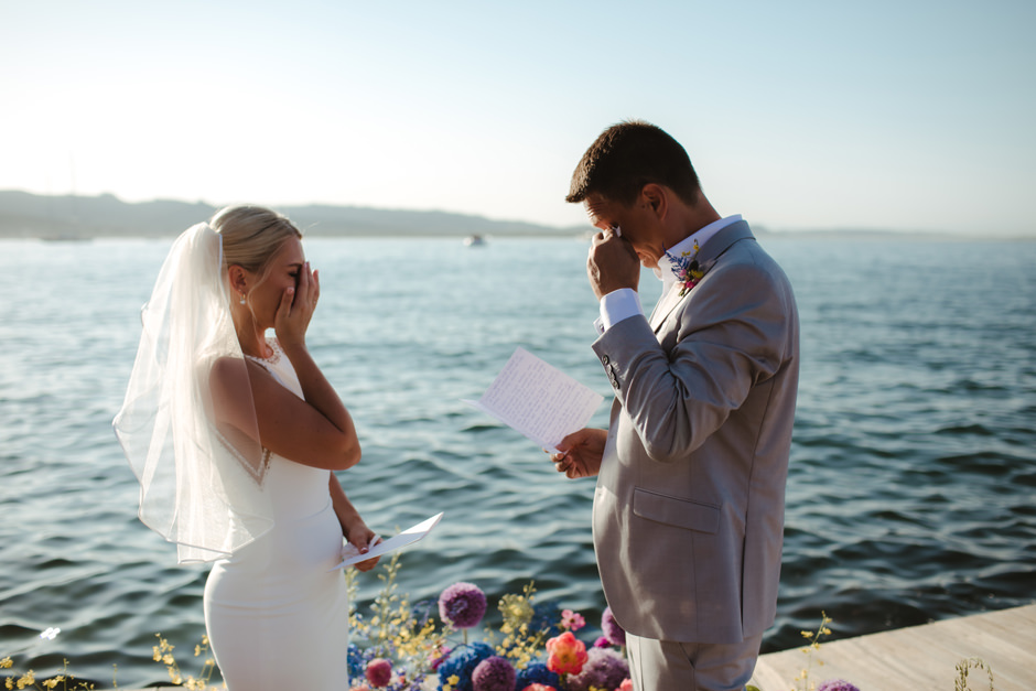 Beach elopement in Sardinia, bride and groom during the ceremony