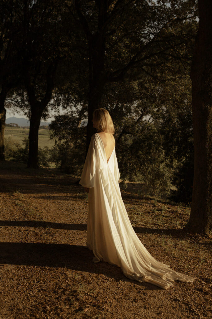 Portrait of the bride at sunset time.